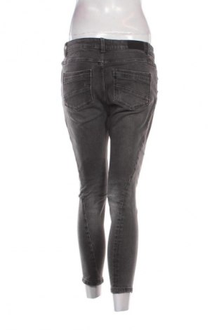 Damen Jeans Mohito, Größe M, Farbe Grau, Preis 18,99 €