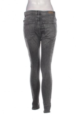 Damen Jeans Pull&Bear, Größe M, Farbe Grau, Preis € 14,83