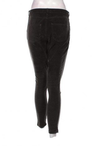 Damen Cordhose LCW, Größe M, Farbe Grün, Preis € 5,99