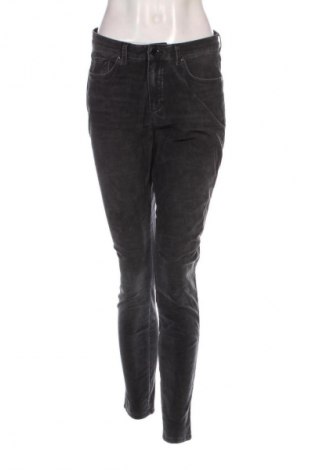 Pantaloni de velvet de femei Massimo Dutti, Mărime M, Culoare Gri, Preț 78,99 Lei