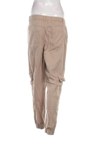 Damenhose Cropp, Größe M, Farbe Beige, Preis € 8,99