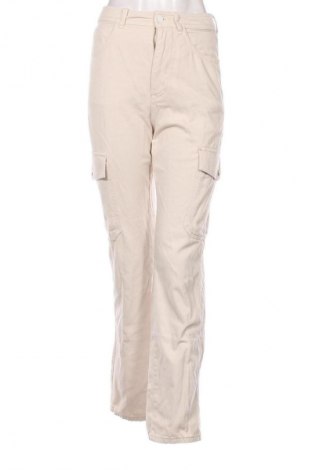 Pantaloni de femei Cropp, Mărime S, Culoare Ecru, Preț 62,99 Lei