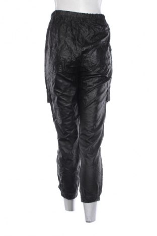 Damskie spodnie NEW COLLECTION, Rozmiar M, Kolor Czarny, Cena 27,99 zł