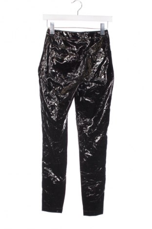 Dámske nohavice Pull&Bear, Veľkosť XS, Farba Čierna, Cena  4,95 €