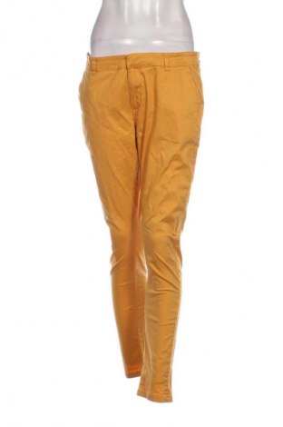 Pantaloni de femei Reserved, Mărime M, Culoare Galben, Preț 48,99 Lei