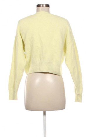 Dámský svetr Bershka, Velikost S, Barva Žlutá, Cena  149,00 Kč