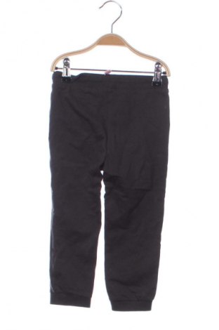 Kinder Sporthose Unbranded, Größe 18-24m/ 86-98 cm, Farbe Grau, Preis € 2,99