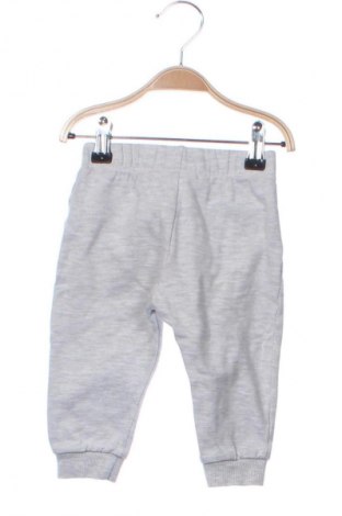 Kinder Sporthose Unbranded, Größe 9-12m/ 74-80 cm, Farbe Grau, Preis € 2,99