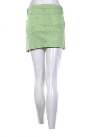 Пола Edc By Esprit, Размер M, Цвят Зелен, Цена 9,99 лв.