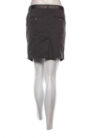 Rock Esprit, Größe M, Farbe Grau, Preis 9,99 €