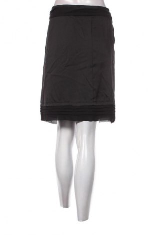 Spódnica Esprit, Rozmiar M, Kolor Czarny, Cena 71,99 zł