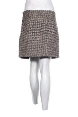 Пола H&M, Размер XL, Цвят Многоцветен, Цена 10,99 лв.