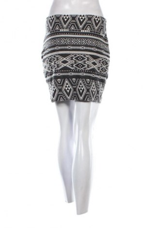 Rock H&M, Größe M, Farbe Mehrfarbig, Preis 7,99 €
