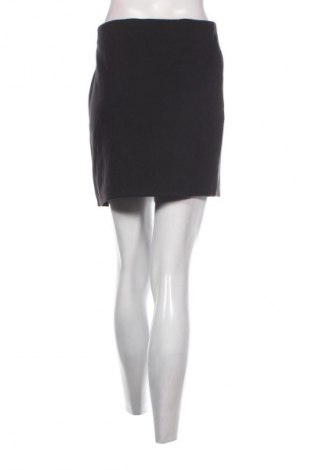 Sukně H&M, Velikost M, Barva Černá, Cena  159,00 Kč