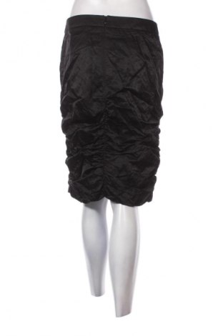 Spódnica Josephine & Co, Rozmiar M, Kolor Czarny, Cena 40,99 zł