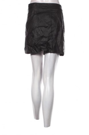 Spódnica NEW COLLECTION, Rozmiar M, Kolor Czarny, Cena 45,99 zł
