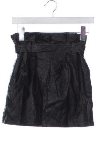 Φούστα NEW COLLECTION, Μέγεθος S, Χρώμα Μαύρο, Τιμή 9,99 €