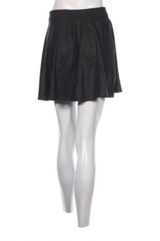 Sukně Stradivarius, Velikost M, Barva Černá, Cena  99,00 Kč