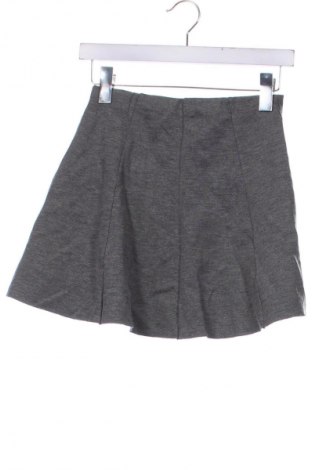 Sukňa United Colors Of Benetton, Veľkosť XS, Farba Sivá, Cena  5,95 €