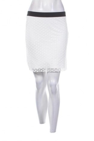 Fustă Vero Moda, Mărime S, Culoare Alb, Preț 14,99 Lei