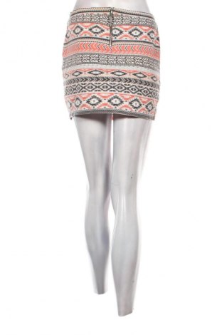 Spódnica Vero Moda, Rozmiar M, Kolor Kolorowy, Cena 40,99 zł