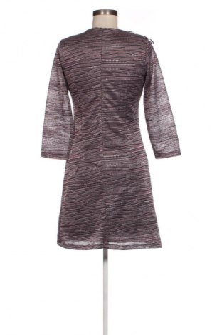 Kleid, Größe M, Farbe Mehrfarbig, Preis 5,99 €