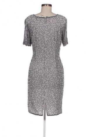 Kleid Unbranded, Größe M, Farbe Grau, Preis 29,67 €