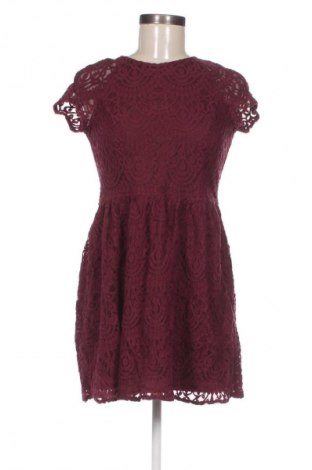 Kleid, Größe M, Farbe Rot, Preis € 13,99