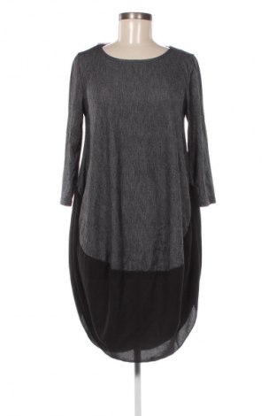 Kleid, Größe M, Farbe Grau, Preis 8,99 €