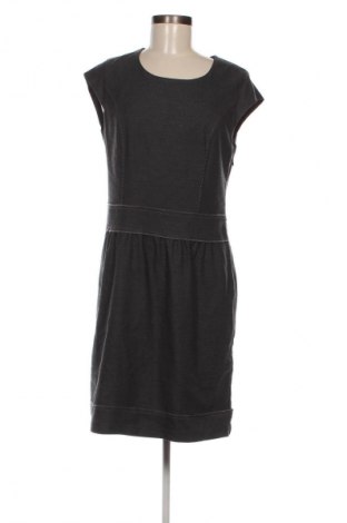 Kleid Armand Thiery, Größe M, Farbe Grau, Preis 13,99 €