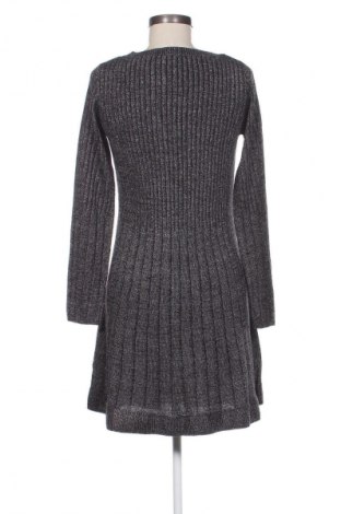 Kleid Esmara, Größe S, Farbe Silber, Preis 20,99 €