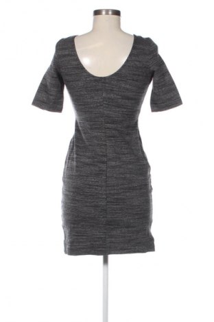 Kleid Esprit, Größe S, Farbe Grau, Preis € 10,99