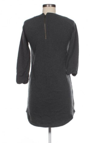 Φόρεμα Forever 21, Μέγεθος S, Χρώμα Γκρί, Τιμή 2,99 €