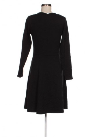 Šaty  H&M, Velikost M, Barva Černá, Cena  99,00 Kč