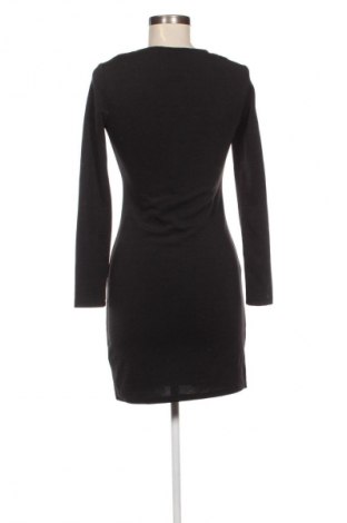 Šaty  H&M Divided, Veľkosť S, Farba Čierna, Cena  4,95 €
