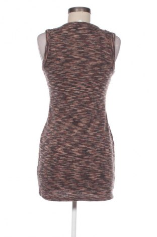 Рокля H&M Divided, Размер M, Цвят Многоцветен, Цена 10,99 лв.