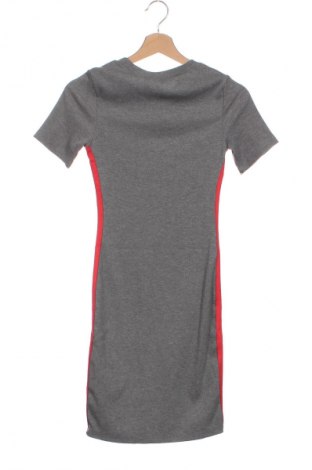 Kleid H&M Divided, Größe XS, Farbe Grau, Preis 10,99 €