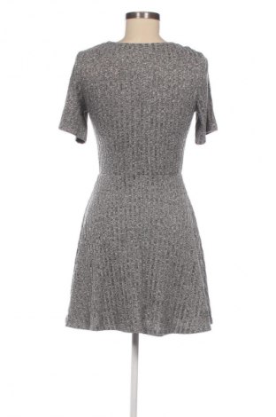 Šaty  H&M Divided, Veľkosť S, Farba Sivá, Cena  9,95 €