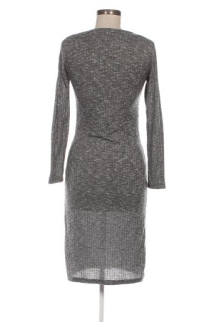 Kleid Infinity, Größe S, Farbe Grau, Preis € 5,99