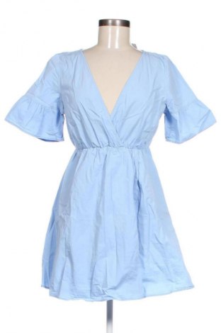 Kleid NA-KD, Größe M, Farbe Blau, Preis € 13,99