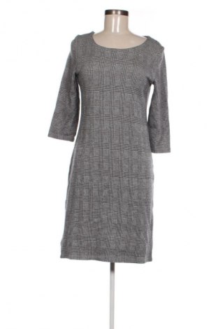 Kleid Opus, Größe M, Farbe Grau, Preis 11,99 €