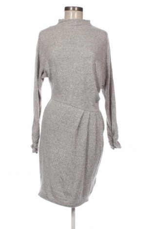 Kleid Orsay, Größe S, Farbe Grau, Preis 6,99 €