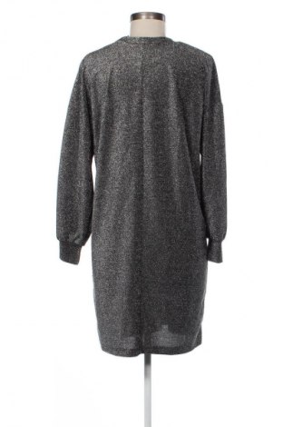 Sukienka Primark, Rozmiar M, Kolor Srebrzysty, Cena 21,99 zł