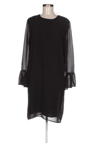 Kleid Selected Femme, Größe M, Farbe Schwarz, Preis 14,33 €