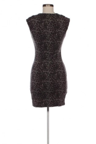 Kleid Size Eight Needle, Größe M, Farbe Mehrfarbig, Preis 5,99 €