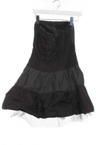 Kleid Swing, Größe S, Farbe Schwarz, Preis 22,99 €