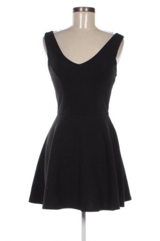 Kleid Topshop, Größe S, Farbe Schwarz, Preis 17,99 €