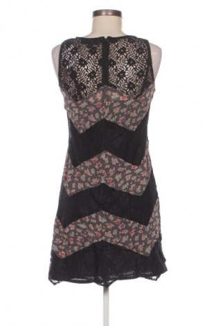 Kleid Topshop, Größe M, Farbe Mehrfarbig, Preis € 8,99