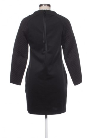 Šaty  United Colors Of Benetton, Veľkosť S, Farba Čierna, Cena  5,95 €