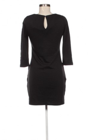 Šaty  Vero Moda, Velikost S, Barva Černá, Cena  159,00 Kč